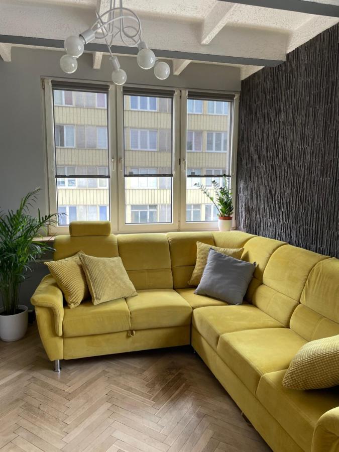 Grey Gucci Apartment City Center Varşovia Exterior foto